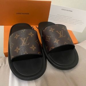 Louis Vuitton Matte Rubber Monogram Embossed Sunbath Slide Sandals